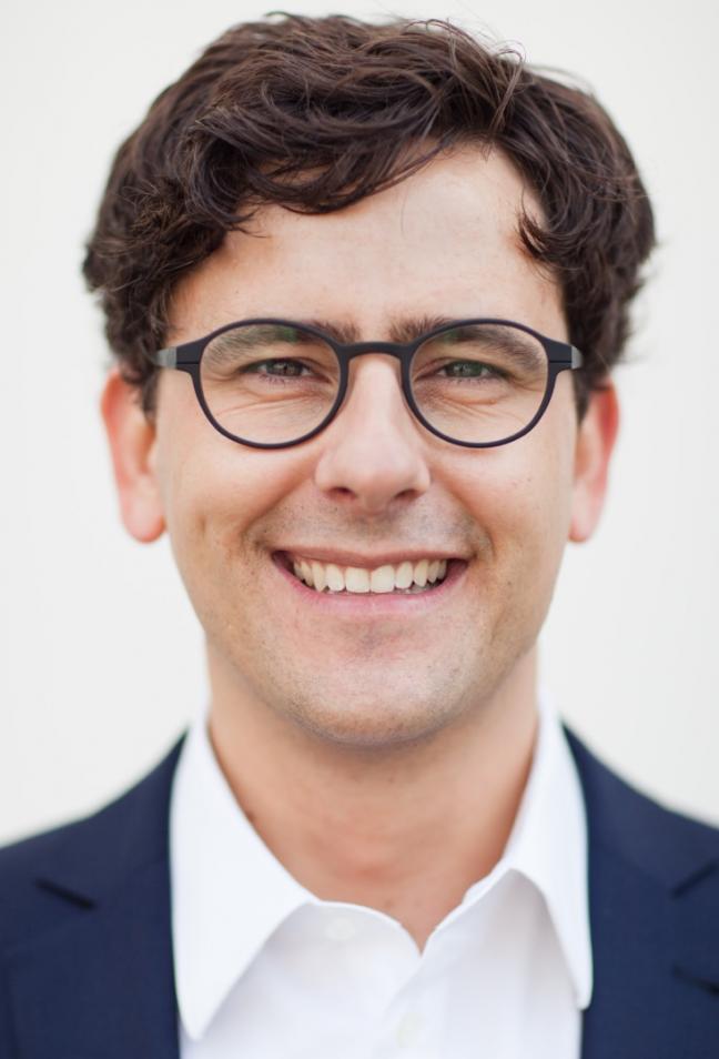 Dr. Marcel Megerle